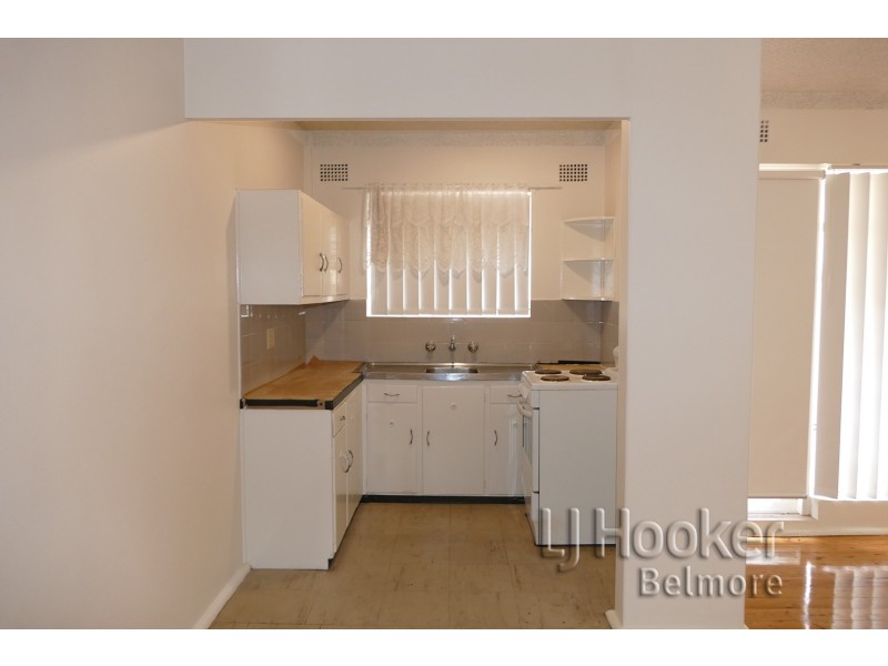 2/4 Leylands Parade, Belmore NSW 2192