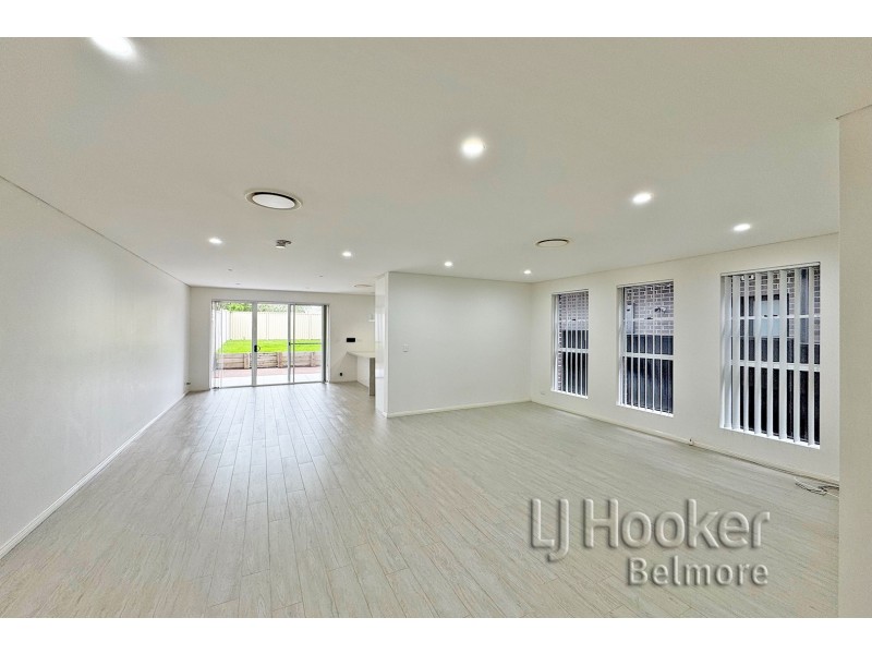 43 Hebe Street, Greenacre NSW 2190