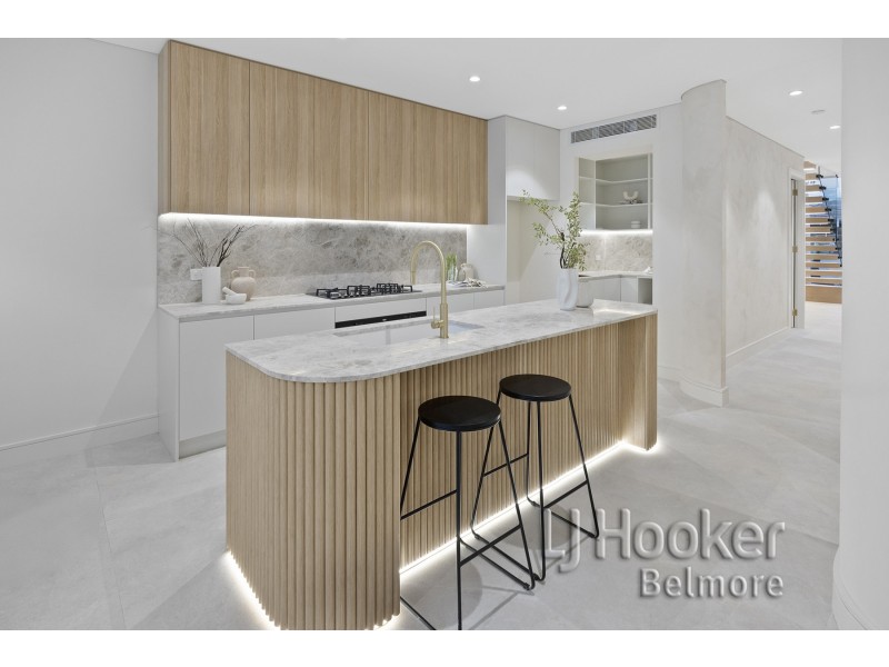 14A Marina Crescent, Greenacre NSW 2190