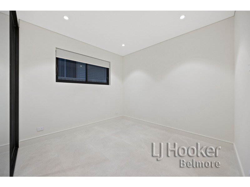 14A Marina Crescent, Greenacre NSW 2190