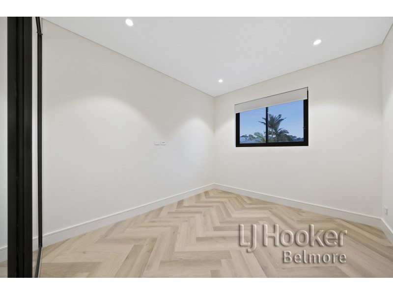 14A Marina Crescent, Greenacre NSW 2190