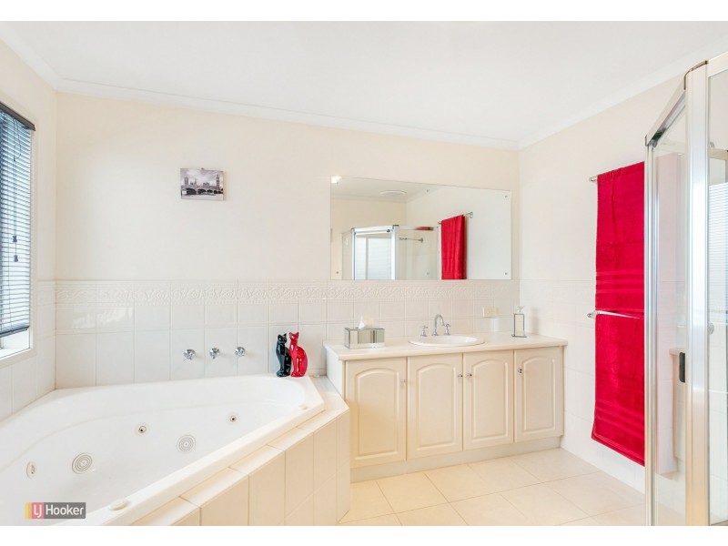 121 Sanctuary Drive, Mawson Lakes SA 5095