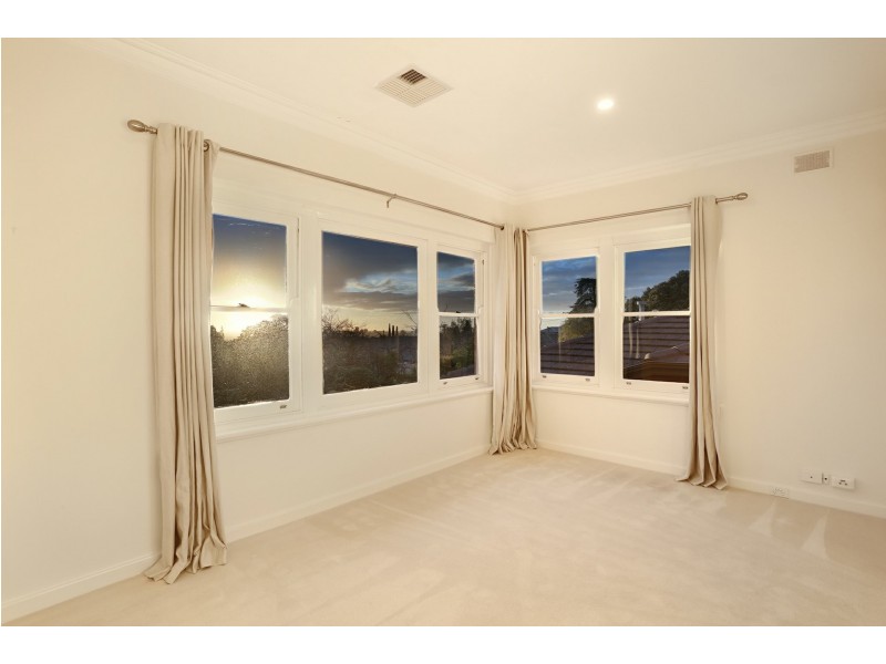 11 Sunnyside Road, St Georges SA 5064