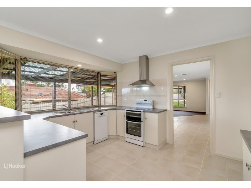 1 Tarana Ct, Hillbank SA 5112