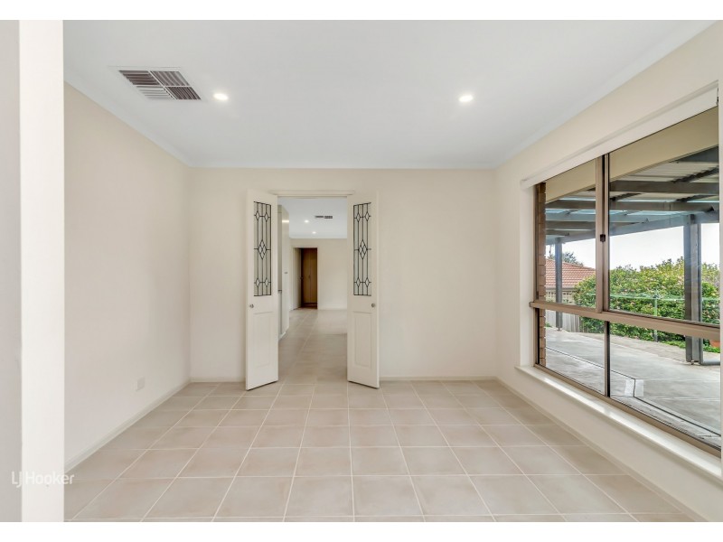 1 Tarana Ct, Hillbank SA 5112