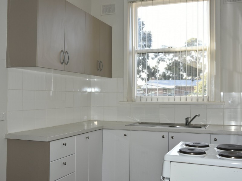 31 Midlow Road, Elizabeth Downs SA 5113