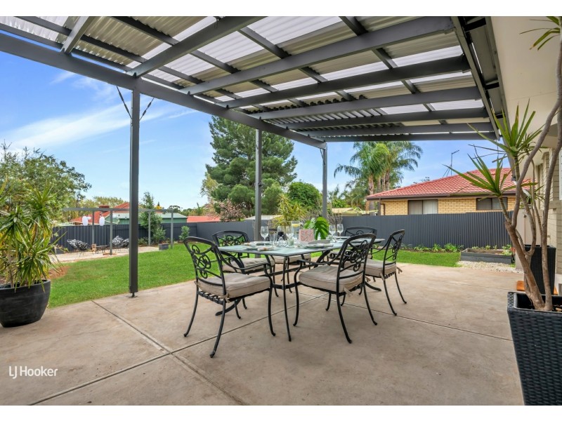 15 Christine Ave, Hillbank SA 5112