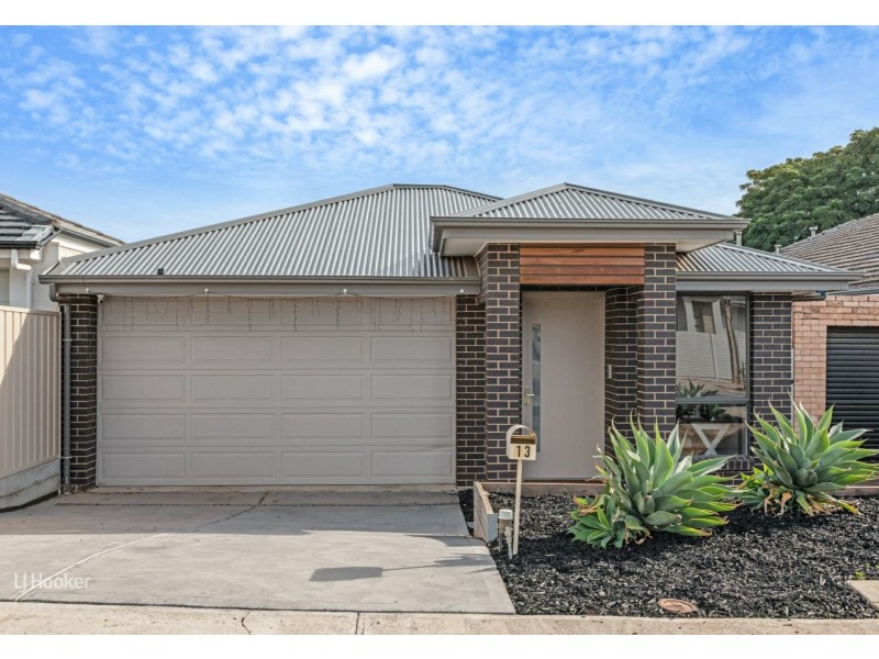13 Montrose Ave, Clearview SA 5085