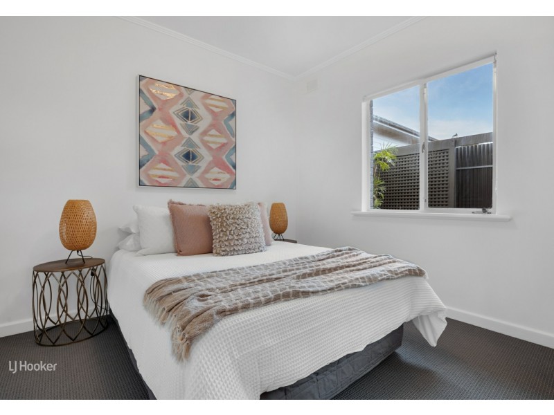 44 Charmaine Ave, Para Vista SA 5093