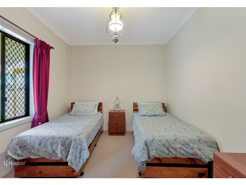 3 Durdin Rd, Elizabeth Vale SA 5112