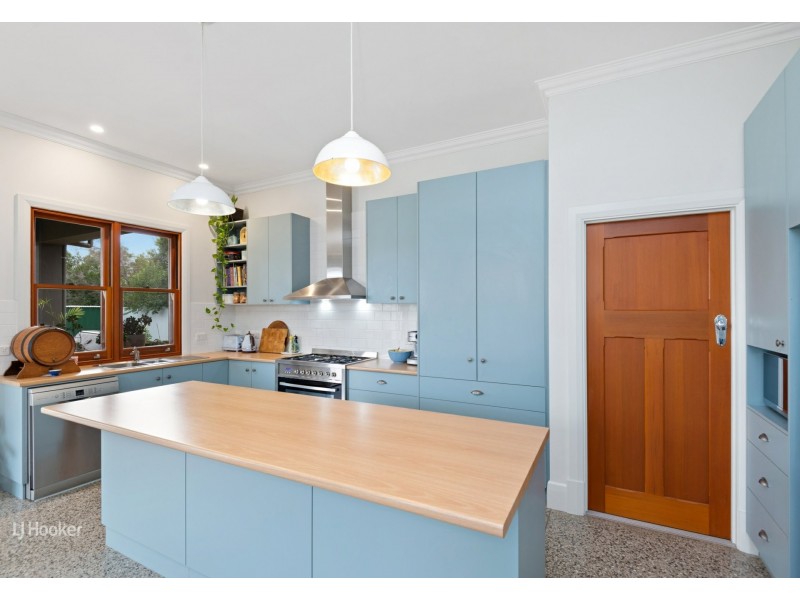 88 Albert St, Prospect SA 5082