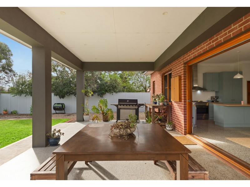 88 Albert St, Prospect SA 5082