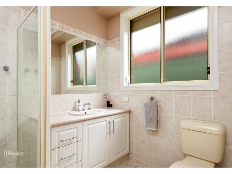 5 Empress Court, Mawson Lakes SA 5095