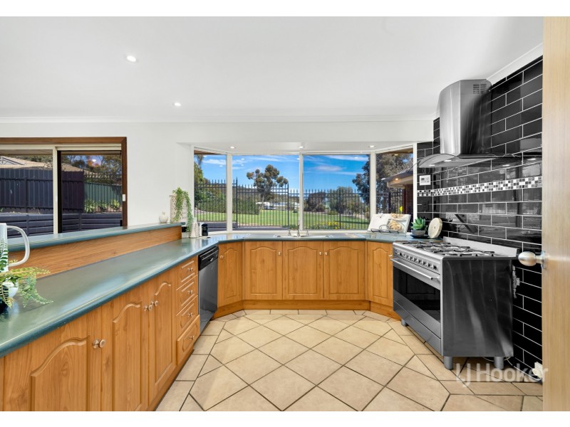 78 Highfield Dr, Hillbank SA 5112