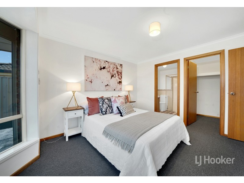 78 Highfield Dr, Hillbank SA 5112