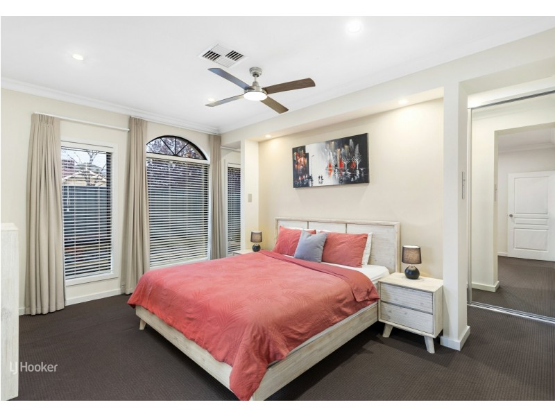 21 Lakefield Crescent, Mawson Lakes SA 5095