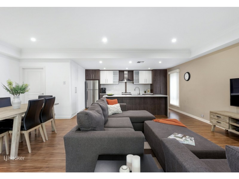 21 Lakefield Crescent, Mawson Lakes SA 5095