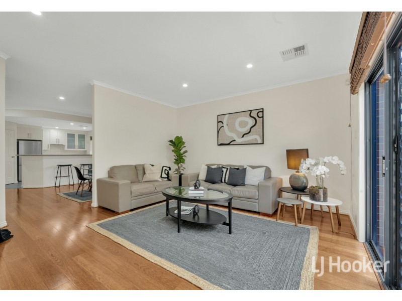 35 Grasswren Way, Mawson Lakes SA 5095