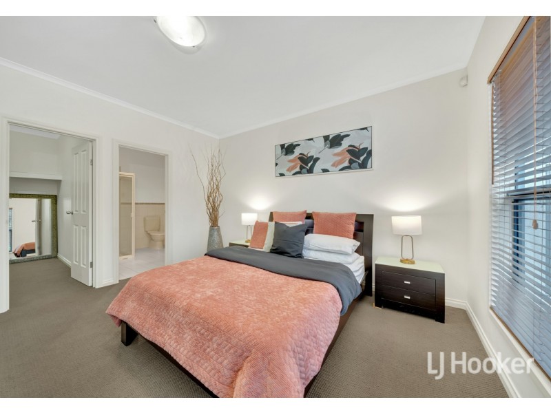 35 Grasswren Way, Mawson Lakes SA 5095