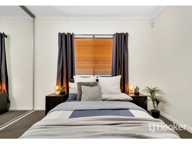 35 Grasswren Way, Mawson Lakes SA 5095