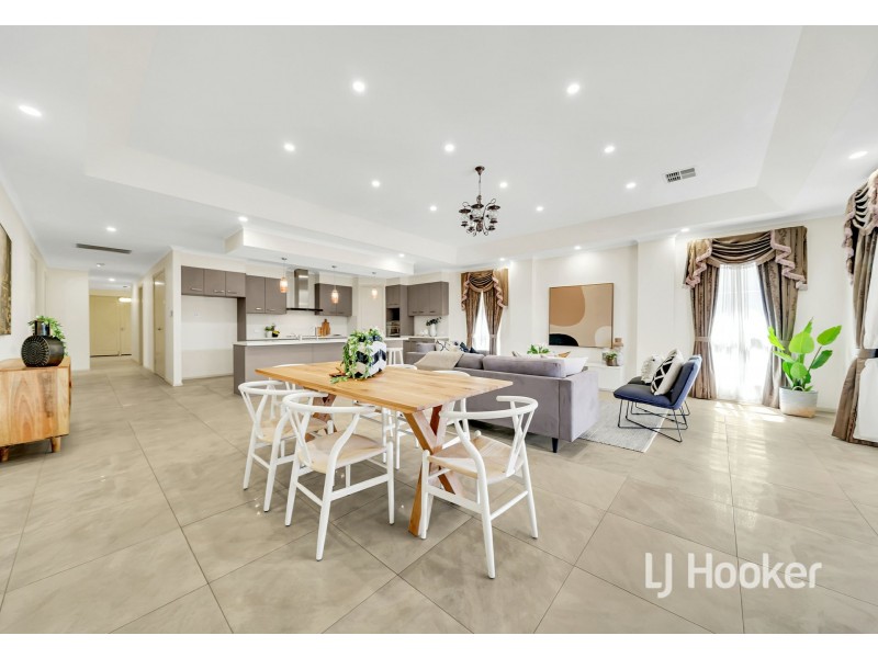 25 Nelson Crescent, Mawson Lakes SA 5095