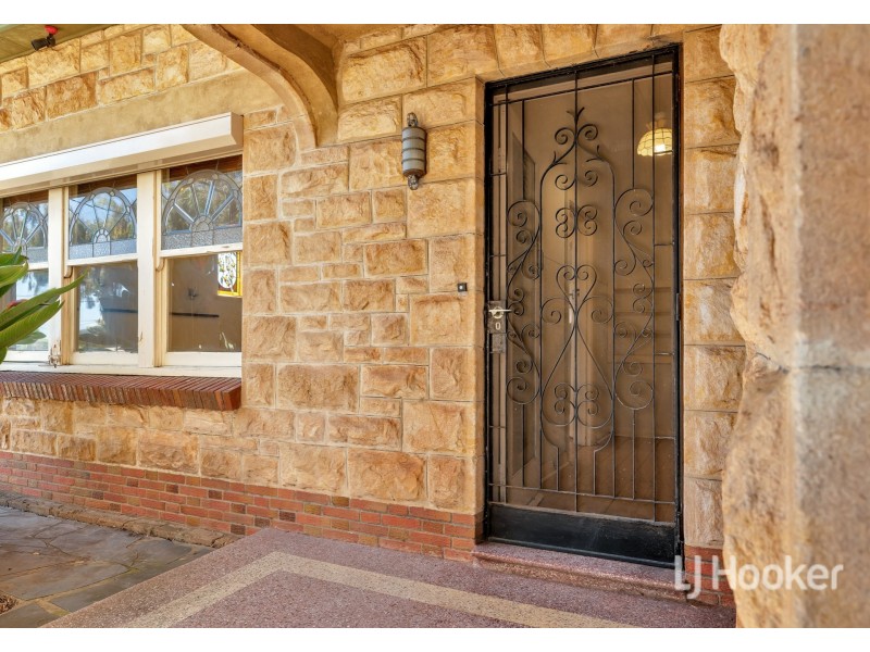 6 St Clements St, Blair Athol SA 5084