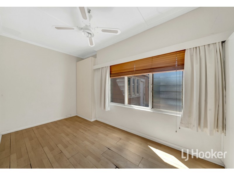 6 St Clements St, Blair Athol SA 5084