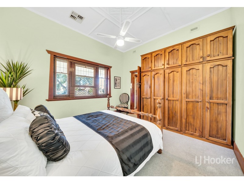 13 Struan Ave, Prospect SA 5082