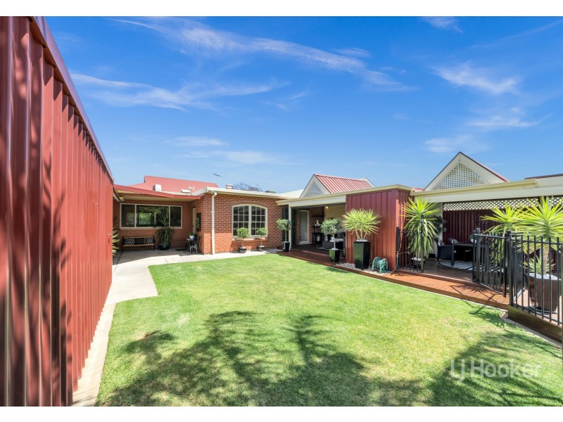 13 Struan Ave, Prospect SA 5082