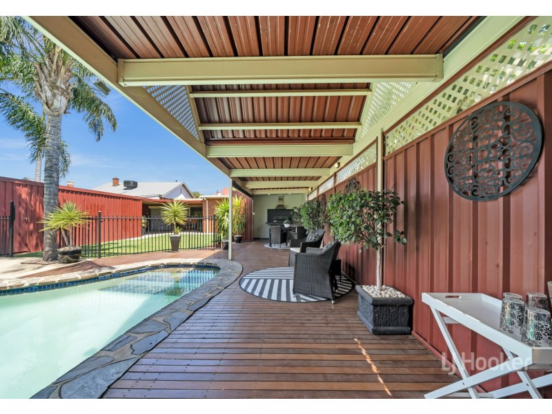 13 Struan Ave, Prospect SA 5082