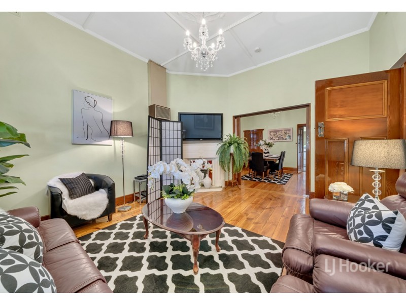 13 Struan Ave, Prospect SA 5082