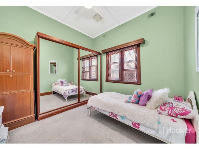 13 Struan Ave, Prospect SA 5082