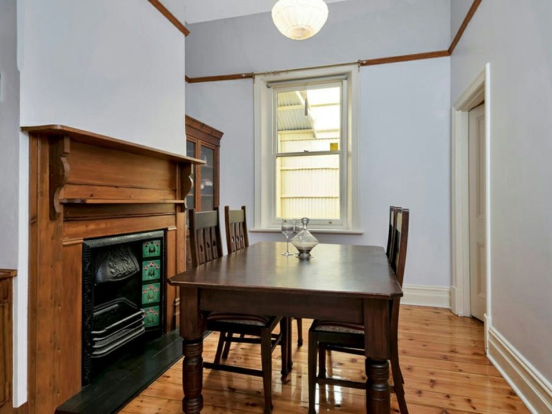 15 James St, Prospect SA 5082