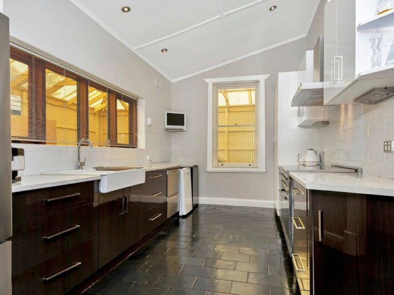 15 James St, Prospect SA 5082