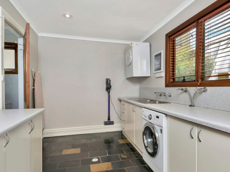 15 James St, Prospect SA 5082