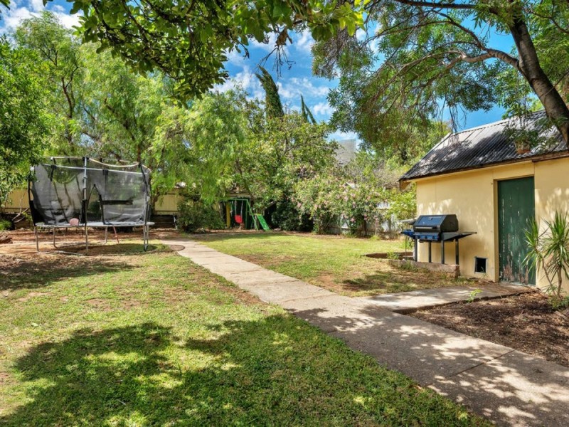 15 James St, Prospect SA 5082