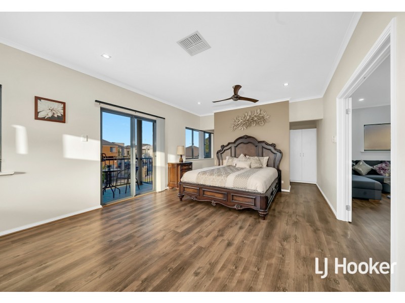 52 Shoalhaven Cct, Mawson Lakes SA 5095