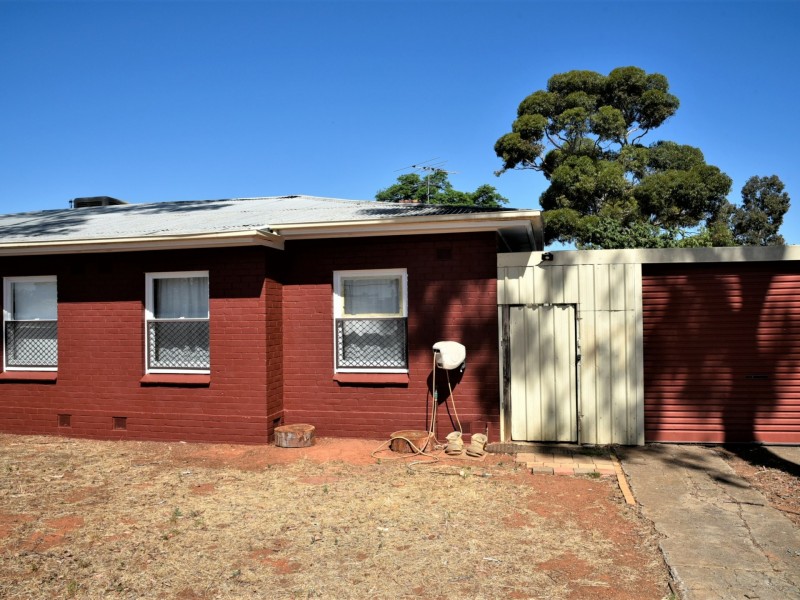 29 Secombe Street, Elizabeth Grove SA 5112