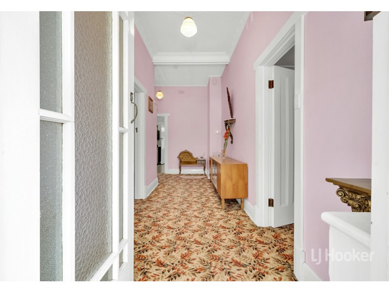 14 Struan Ave, Prospect SA 5082