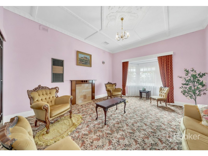 14 Struan Ave, Prospect SA 5082