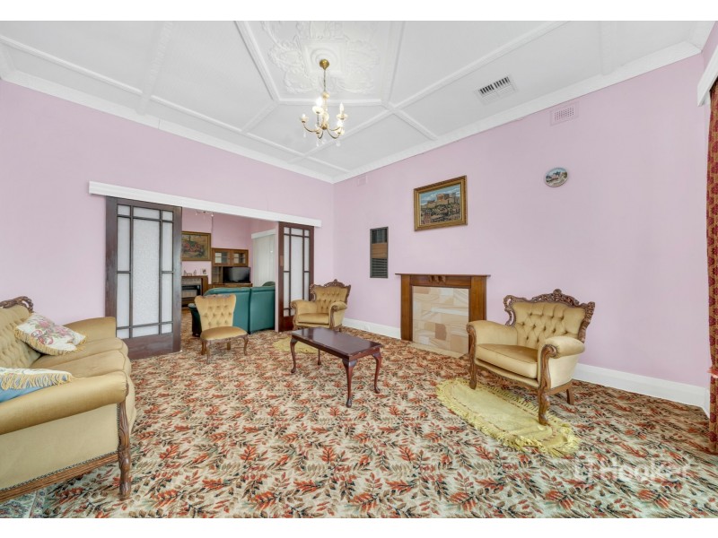 14 Struan Ave, Prospect SA 5082