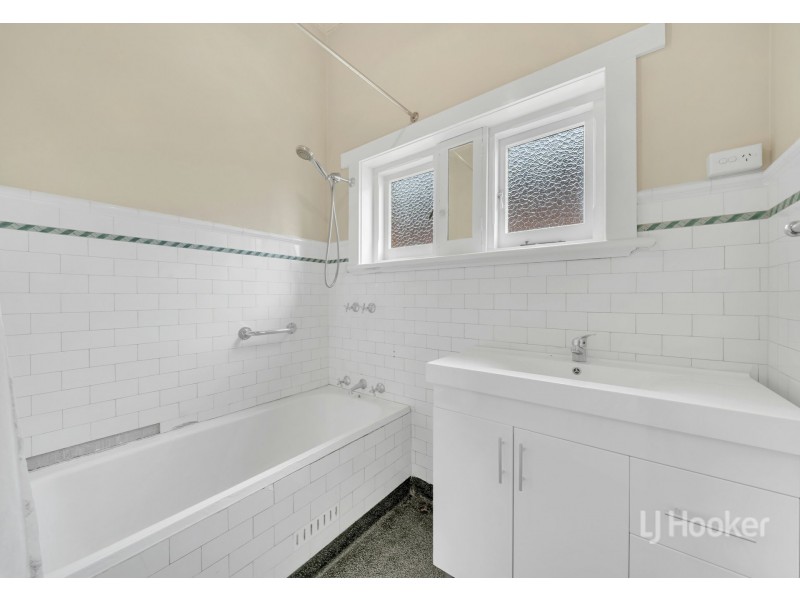 14 Struan Ave, Prospect SA 5082