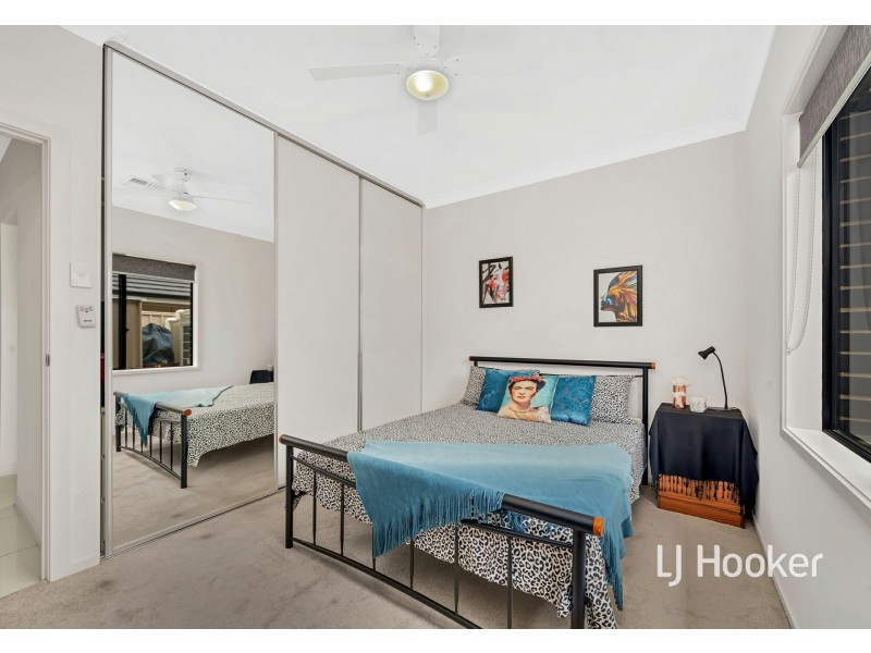 8 Fairview Tce, Clearview SA 5085