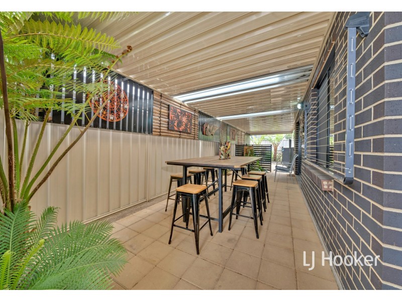 8 Fairview Tce, Clearview SA 5085