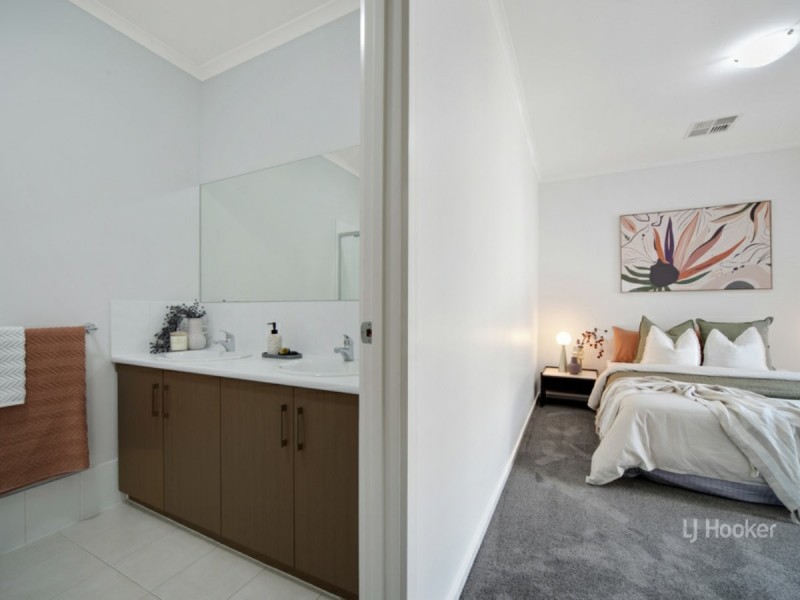 25 Branson Ave, Clearview SA 5085