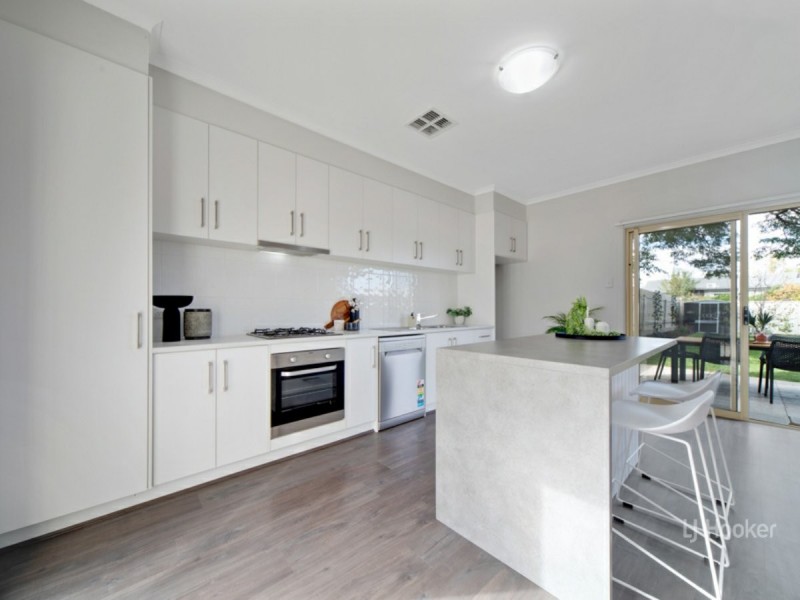 25 Branson Ave, Clearview SA 5085