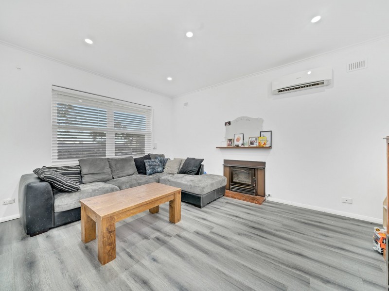 21 Barrington Ave, Enfield SA 5085