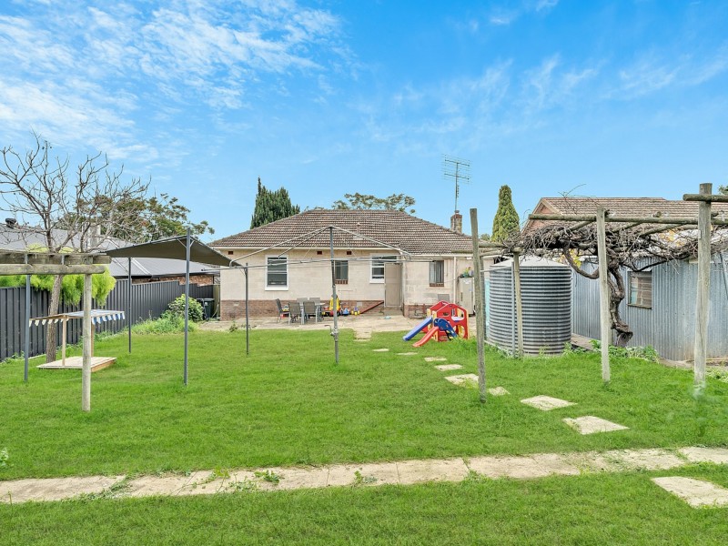 21 Barrington Ave, Enfield SA 5085