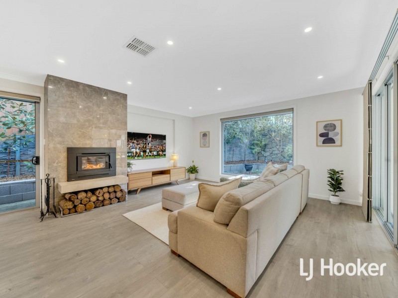 15 Oratava Ave, Bridgewater SA 5155