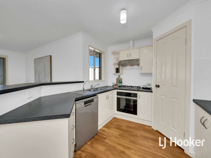 6A Warramunga Ave, Greenacres SA 5086